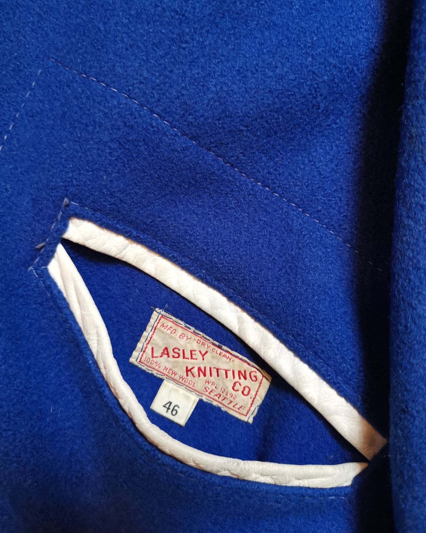 Varsity jacket vintage, Jacket universitaire rétro, Veste vintage pour étudiants, Manteau universitaire classique, Veste vintage pour hommes, Boutique Pickers Vintage Officiel, Mode Vintage Homme, Femme et Enfant