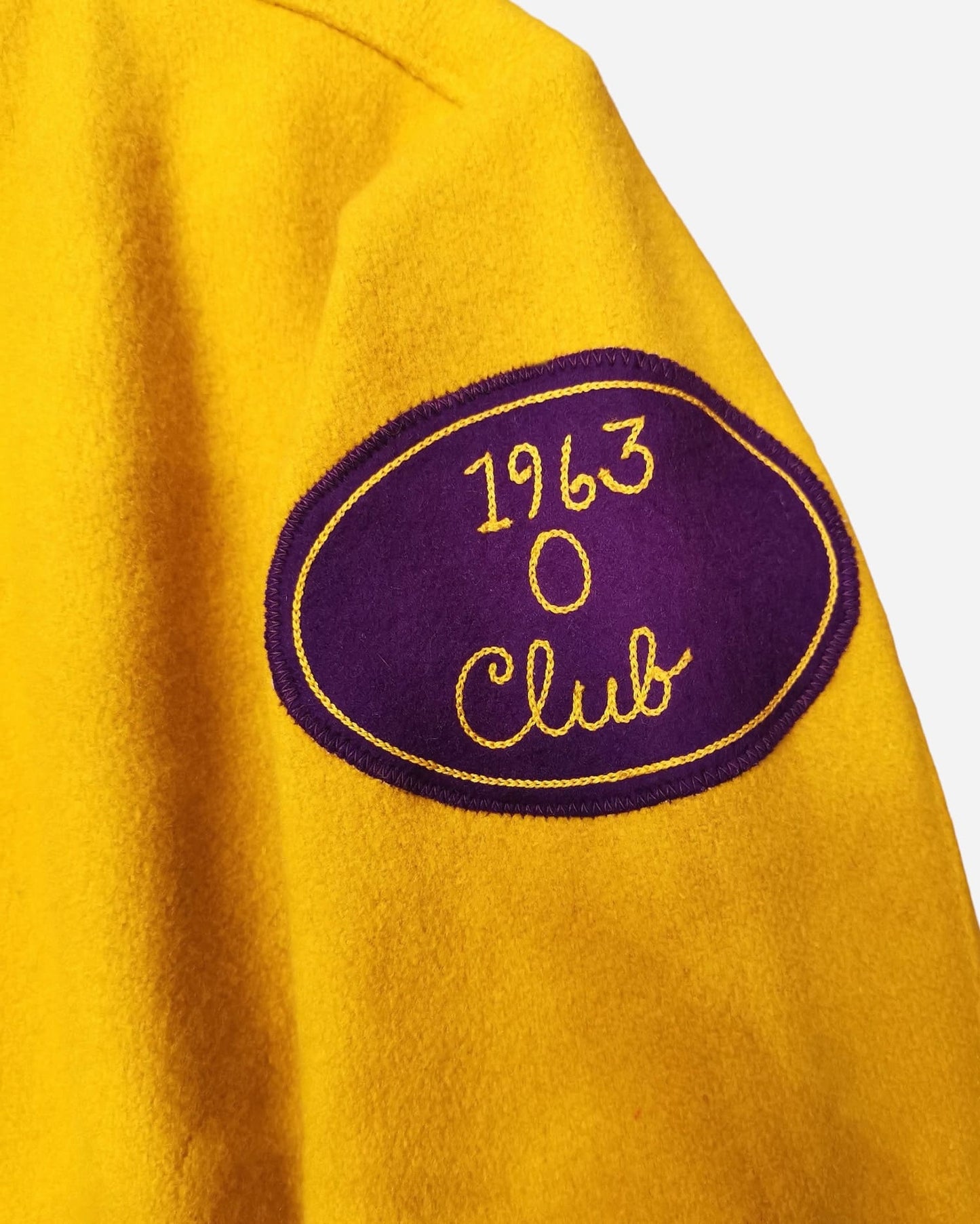 Veste vintage pour femmes, Blouson d'équipe universitaire classique, Varsity jacket Vintage, Jacket universitaire rétro, Look Rétro, Look Université, Mode Ivy League, Boutique Pickers Vintage Officiel, Mode Vintage Homme, Femme et Enfant