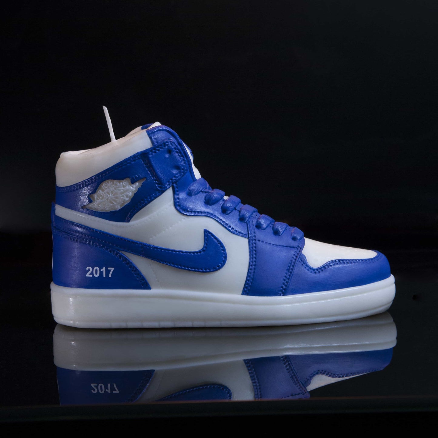 Bougie Sneakers Colette Paris Mon Amour, Colette Bougie en forme de Basket, Bougie Jordan One, Bougie de Collection, Bougie Streetwear, Boutique Pickers Vintage Officielle