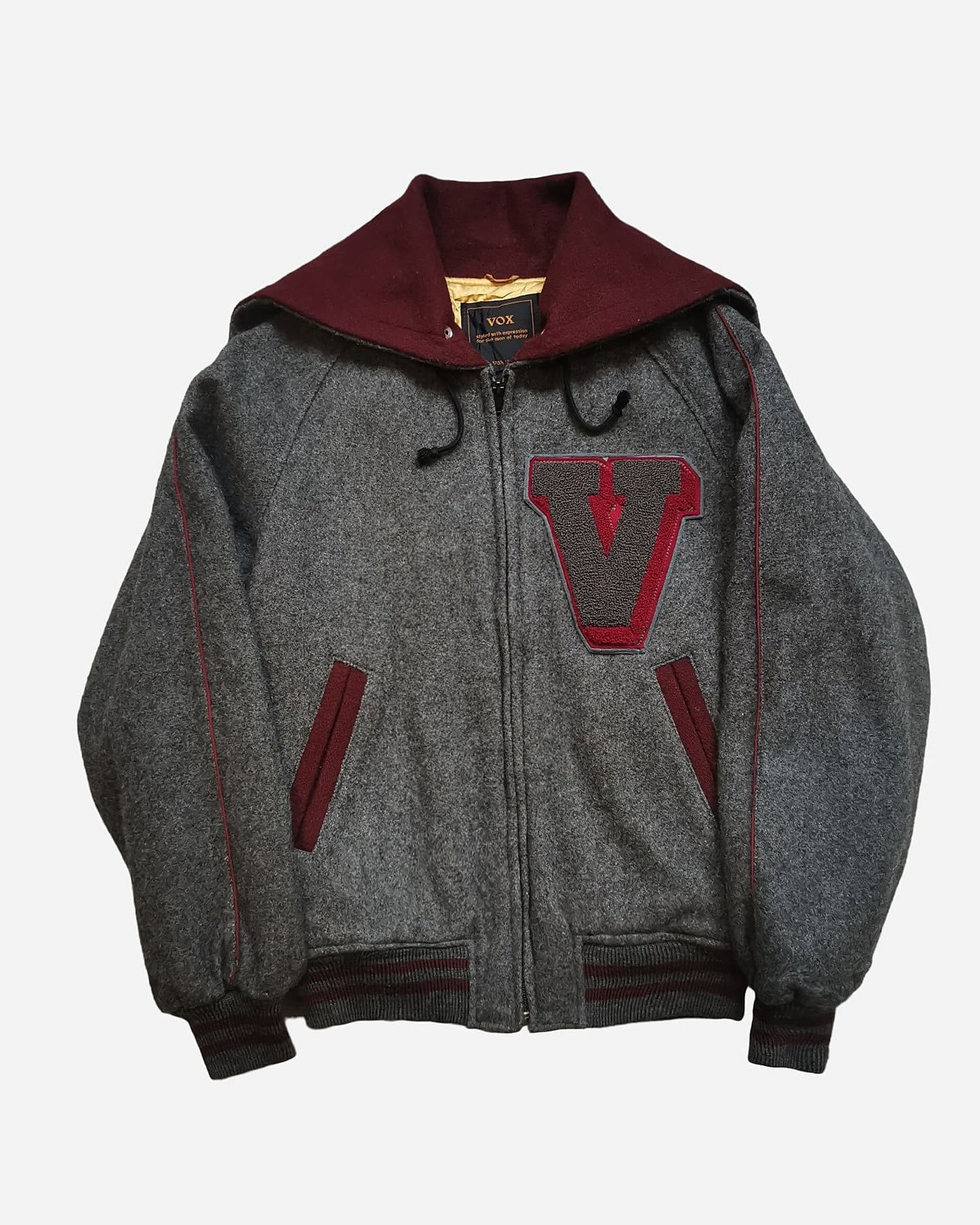 Teddy Universitaire Vintage VOX, Boutique Pickers Vintage Officielle, Mode Vintage Homme, Femme et Enfant