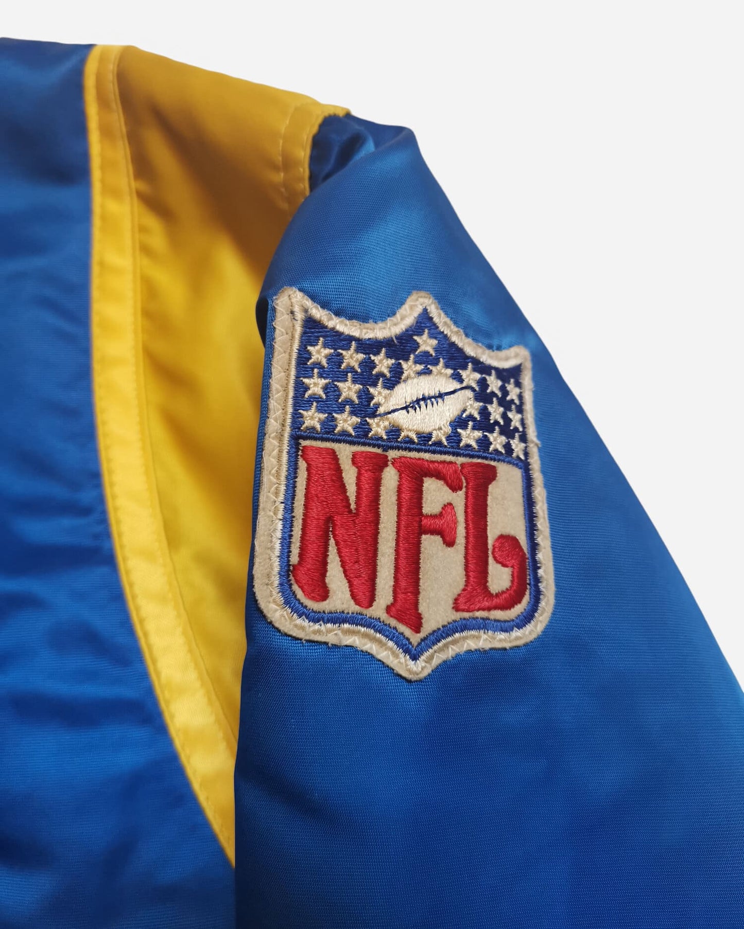 Starter Vintage Rams de Los Angeles, Veste Starter vintage, Veste rétro Starter, Starter jacket années 90, Vêtement vintage Starter, Boutique Pickers Vintage Officiel, Mode Vintage Homme, Femme et Enfant.