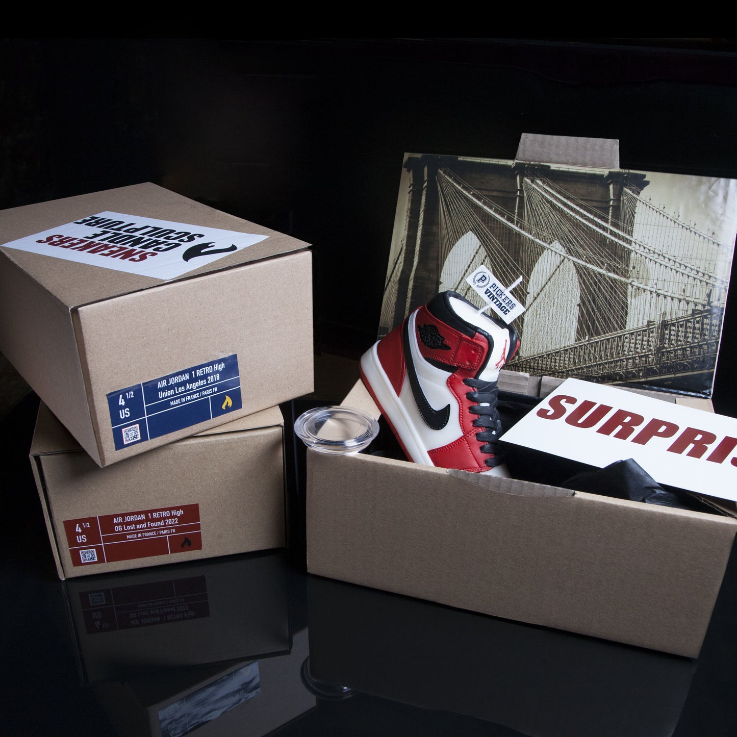 Bougie Sneakers, Bougie en forme de Basket, Bougie Jordan One, Bougie de Collection, Bougie Streetwear, Culture Sneakers, Bougie Originale, Passion Sneakers, Bougie Tendance, Bougie Jordan 1 Lost And Found Chicago, Sneakers Addict, Boutique Pickers Vintage Officielle, AIR JORDAN 1 Mid, Yellow, Black,Taxi 