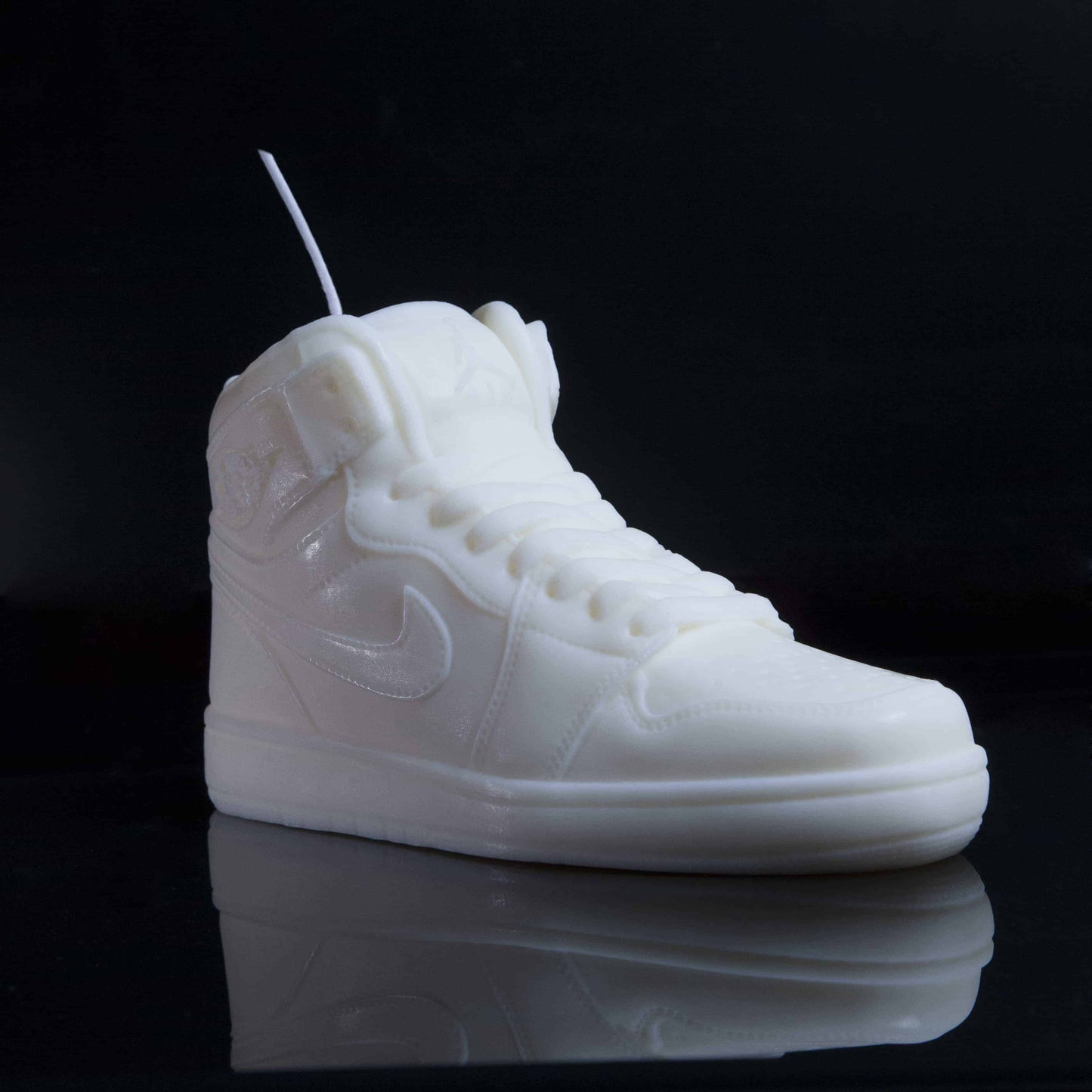Sneakers Addict, Bougie Sneakers, Bougie en forme de Basket, Bougie Jordan One, Boutique Pickers Vintage Officielle 