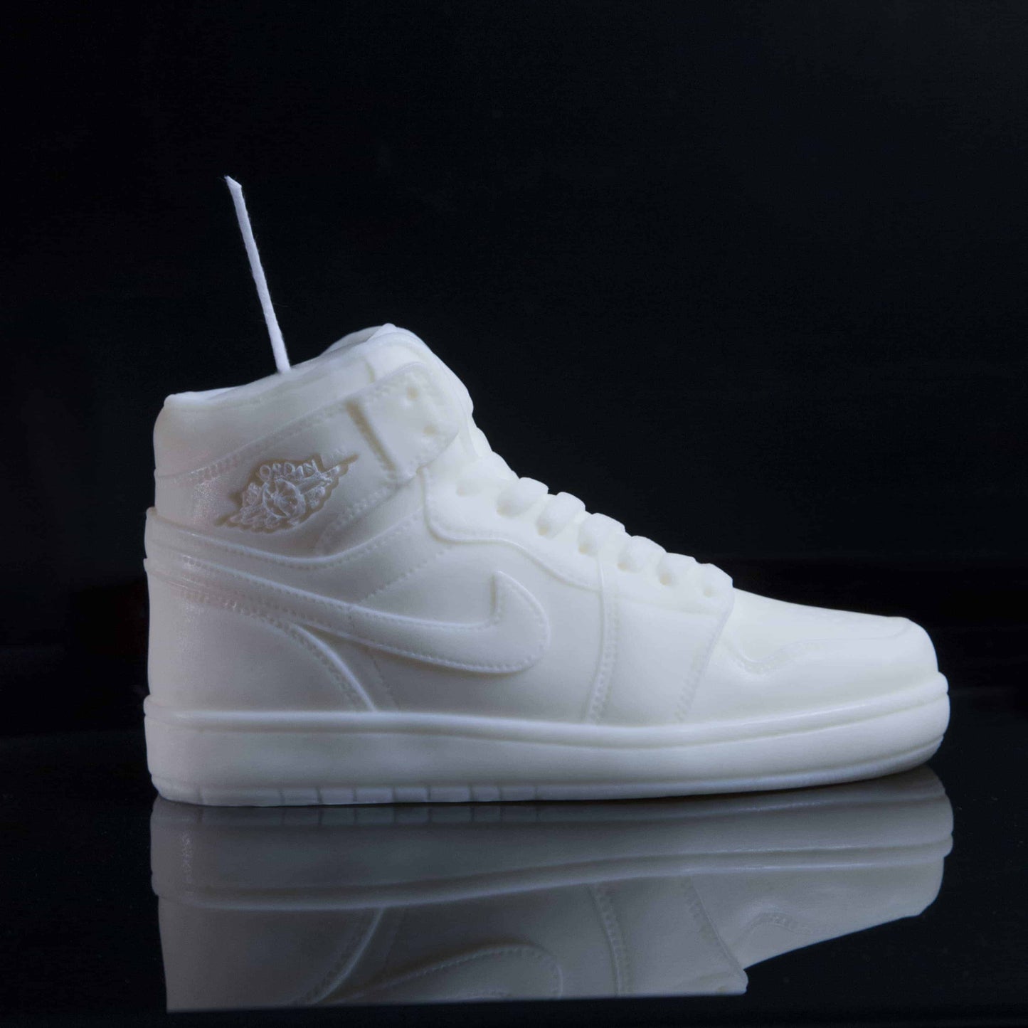 Bougie Sneakers, Bougie en forme de Basket, Bougie Jordan One, Bougie de Collection, Bougie Streetwear, Boutique Pickers Vintage Officielle 
